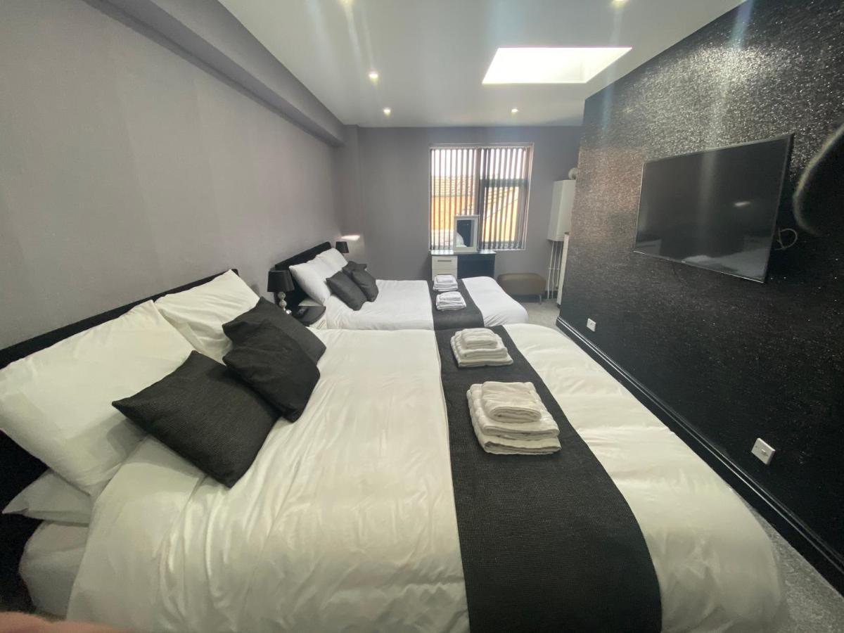 Boutique Blackpool 2 Bed Grey Apartment Sleeps 10 ภายนอก รูปภาพ