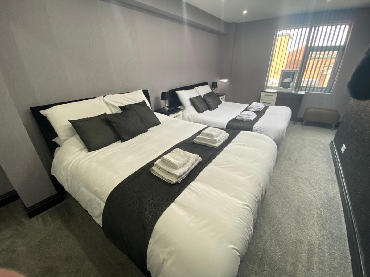 Boutique Blackpool 2 Bed Grey Apartment Sleeps 10 ภายนอก รูปภาพ