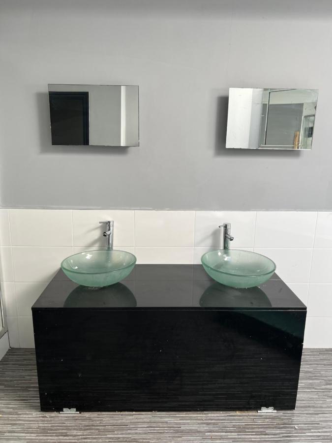 Boutique Blackpool 2 Bed Grey Apartment Sleeps 10 ภายนอก รูปภาพ